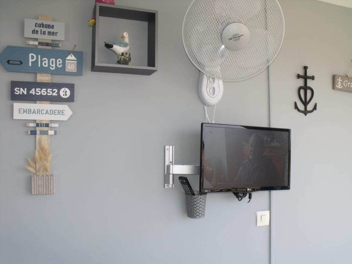 Appartement T2, 3 étoiles, 40m2 ,parking privé, Mer 300m, Wifi, Piscines, très propre, Ascenseurs Le Grau-du-Roi Extérieur photo