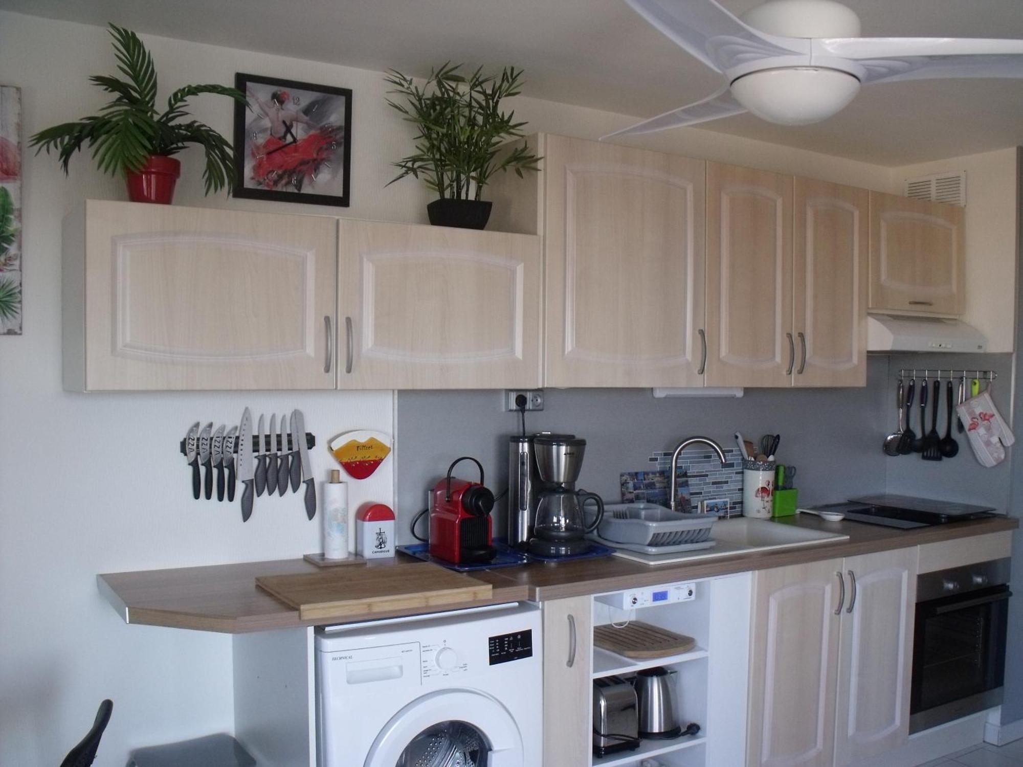 Appartement T2, 3 étoiles, 40m2 ,parking privé, Mer 300m, Wifi, Piscines, très propre, Ascenseurs Le Grau-du-Roi Extérieur photo